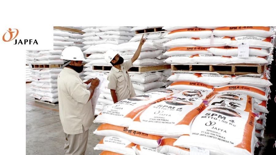 Fasilitas produksi pakan ternak dan operasional PT Japfa Comfeed Indonesia Tbk